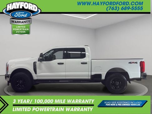Used 2023 Ford F250 XLT AWD/4WD image 2