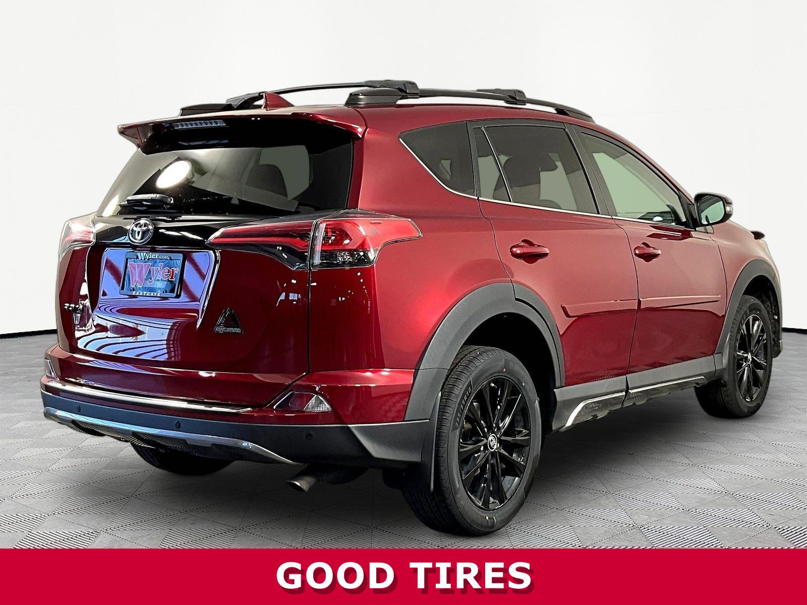 Used 2018 Toyota RAV4 Adventure AWD/4WD image 6