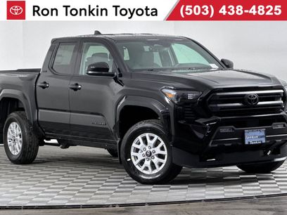 New 2025 Toyota Tacoma SR5