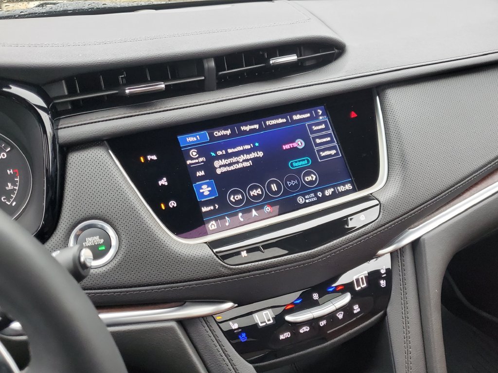 Certified 2026 Cadillac XT5 Sportv w/ LPO, Floor Liner Package AWD/4WD image 26