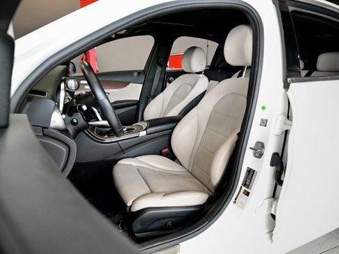 Used 2020 Mercedes-Benz C 300 C 300 w/ AMG Line image 14