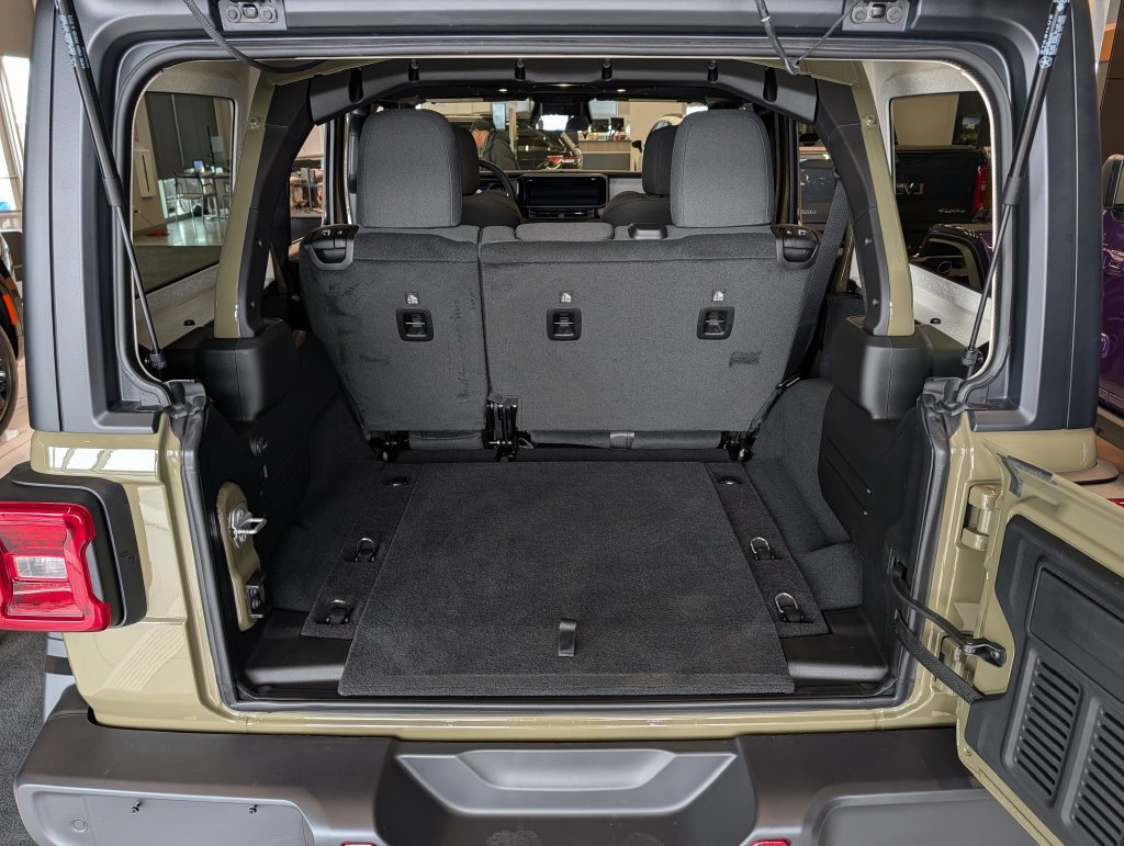 New 2026 Jeep Wrangler Unlimited Sport AWD/4WD image 8