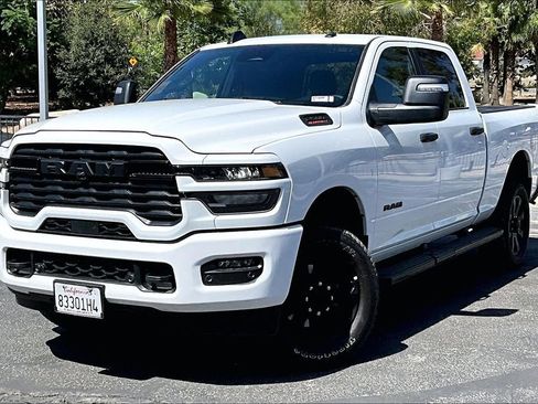 Certified 2026 RAM 2500 Big Horn AWD/4WD image 2