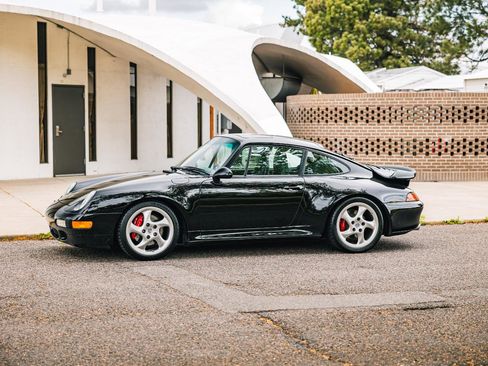 Used 1996 Porsche 911 Turbo RWD image 4