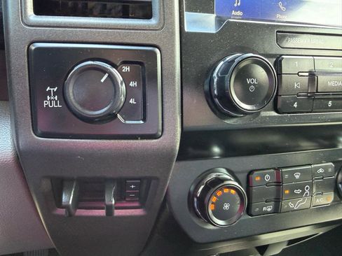 Used 2022 Ford F250 XL w/ STX Appearance Package AWD/4WD image 30