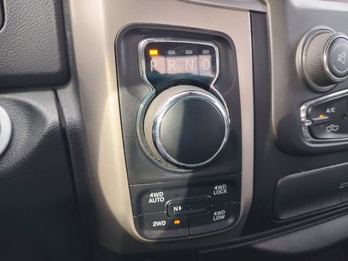 Used 2018 RAM 1500 Lone Star image 24