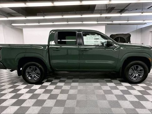 New 2026 Nissan Frontier SV w/ All-Weather Content Package AWD/4WD image 19
