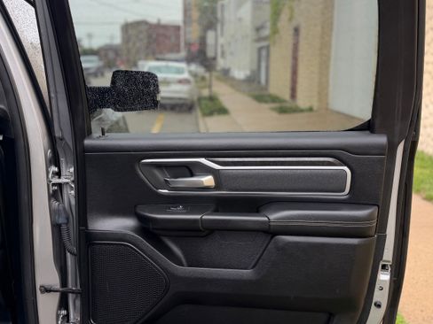 Used 2020 RAM 1500 Big Horn AWD/4WD image 26