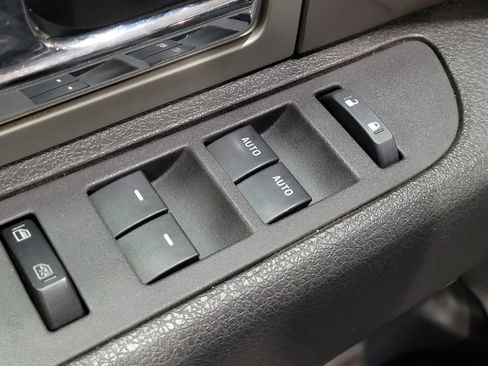 Used 2014 Ford F150 FX4 w/ Equipment Group 402A Luxury image 27