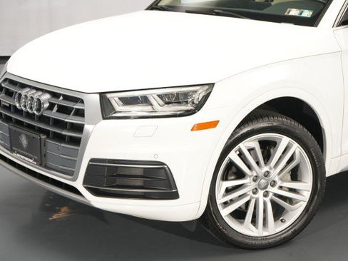 Used 2018 Audi Q5 2.0T Premium Plus w/ Premium Plus Package AWD/4WD image 4