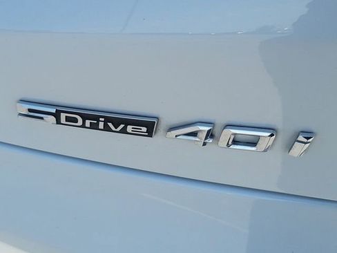 Used 2024 BMW X5 sDrive40i w/ M Sport Package RWD image 12