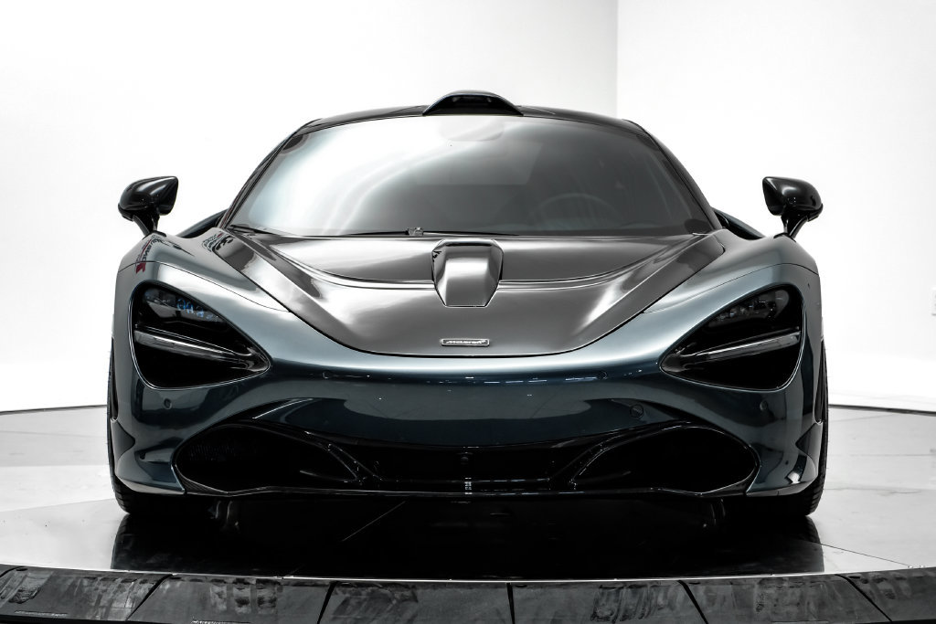 Used 2018 McLaren 720S Performance RWD image 2