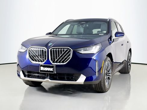 Used 2025 BMW X3 xDrive30 w/ Premium Package AWD/4WD image 3