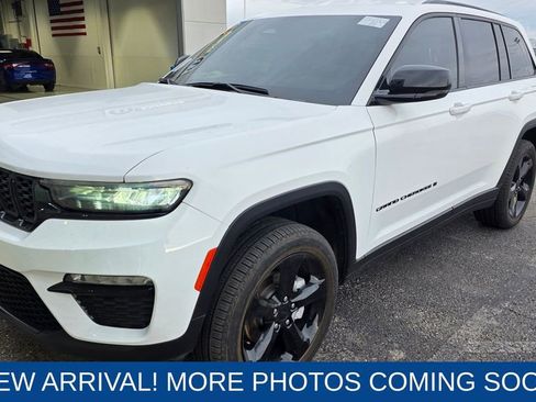 Used 2024 Jeep Grand Cherokee Limited w/ Black Appearance Package image 1