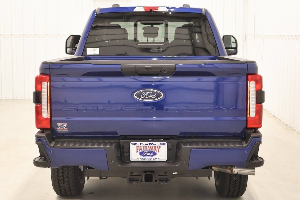 New 2026 Ford F350 XL w/ STX Appearance Package AWD/4WD image 7