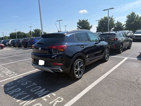 Used 2020 Buick Encore GX Essence FWD image 17