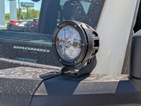 Used 2022 Ford Bronco Badlands AWD/4WD image 11