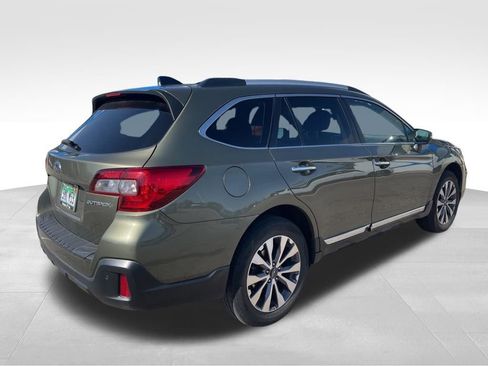 Used 2019 Subaru Outback 2.5i Touring image 7