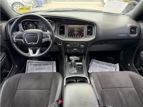 Used 2015 Dodge Charger R/T RWD image 32