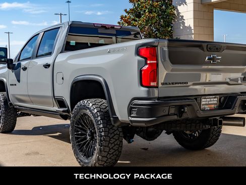 Used 2025 Chevrolet Silverado 2500 ZR2 w/ ZR2 Bison Edition AWD/4WD image 7