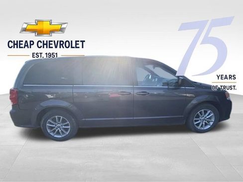 Used 2020 Dodge Grand Caravan SXT FWD image 7