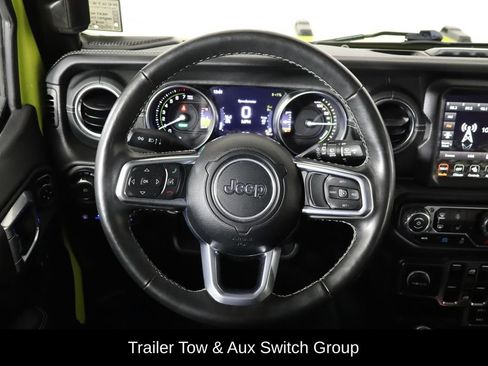 Used 2023 Jeep Wrangler Unlimited Sahara w/ Cold Weather Group AWD/4WD image 7