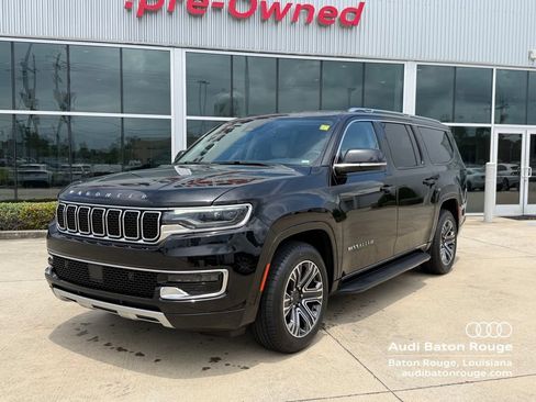 Used 2024 Jeep Wagoneer L Series II RWD image 1