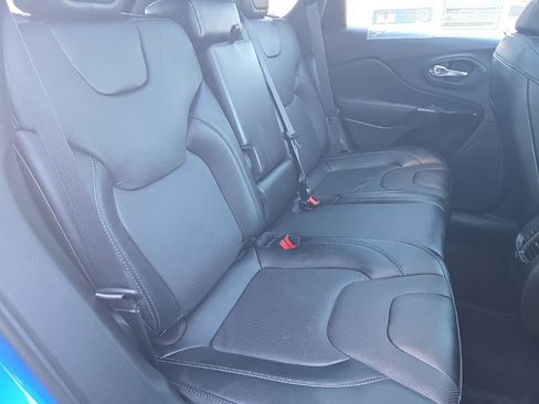 Used 2023 Jeep Cherokee Altitude Lux w/ Lux Elite Package image 28