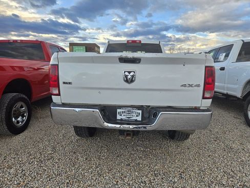 Used 2015 RAM 3500 SLT w/ Cold Weather Group image 10