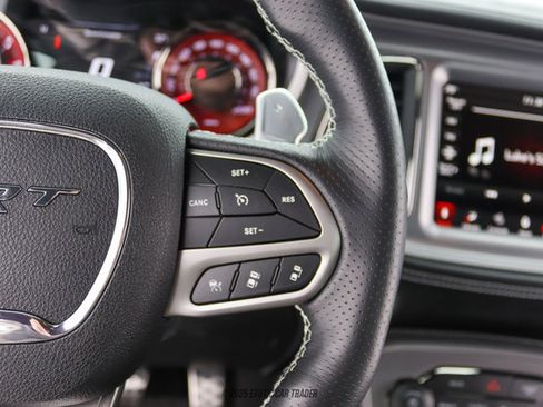 Used 2023 Dodge Challenger SRT Hellcat RWD image 39