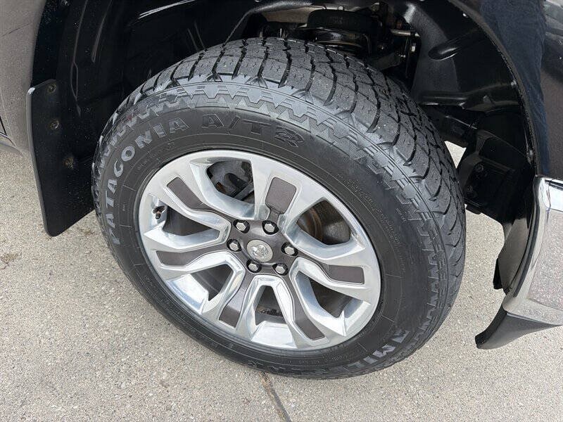 Used 2019 RAM 1500 Limited AWD/4WD image 9