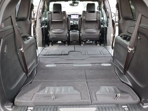 Used 2026 Chrysler Pacifica Select AWD/4WD image 41
