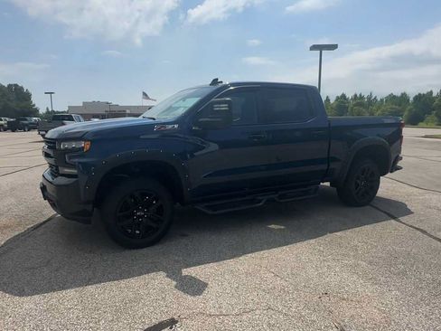 Used 2022 Chevrolet Silverado 1500 LT Trail Boss w/ Safety Package AWD/4WD image 4