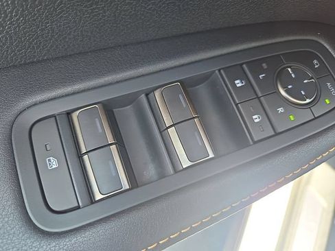 Certified 2025 Lexus RX 350 Premium w/ Convenience Package AWD/4WD image 9