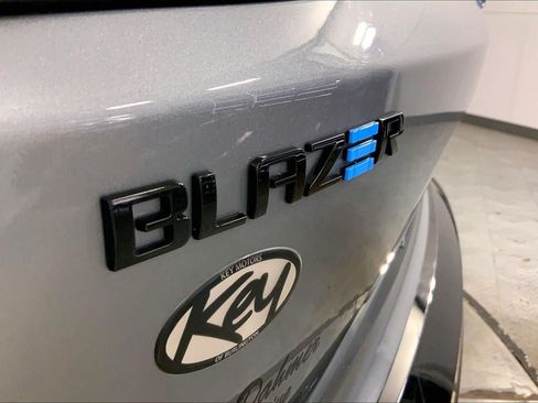 Used 2024 Chevrolet Blazer EV RS AWD/4WD image 8
