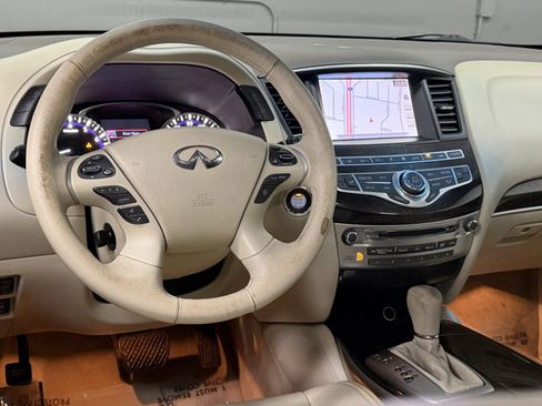 Used 2013 INFINITI JX35 AWD w/ Premium Pkg image 31