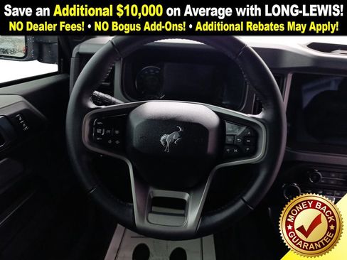 Used 2024 Ford Bronco Big Bend w/ Sasquatch Package image 18