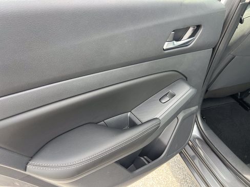 Used 2022 Nissan Altima 2.5 SV FWD image 25
