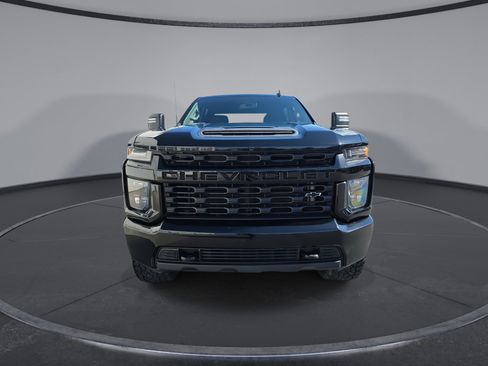 Used 2020 Chevrolet Silverado 2500 Custom w/ Custom Value Package AWD/4WD image 16