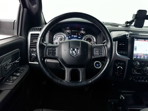 Used 2018 RAM 2500 Power Wagon w/ Leather & Luxury Group AWD/4WD image 3