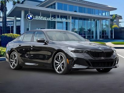 New 2027 BMW 550e xDrive w/ Premium Package