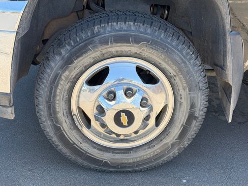 Used 2013 Chevrolet Silverado 3500 LTZ w/ LTZ Plus Package AWD/4WD image 6