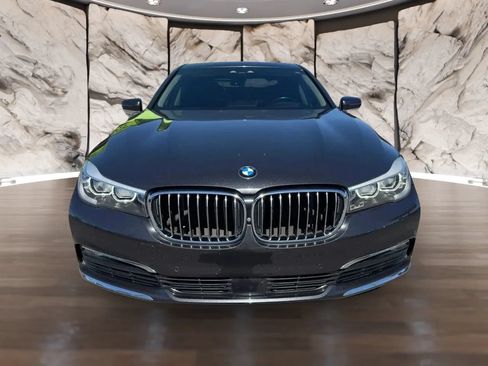 Used 2016 BMW 740i RWD image 3
