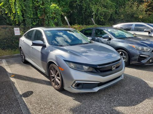 Used 2021 Honda Civic EX image 2