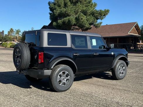 New 2025 Ford Bronco Big Bend image 6
