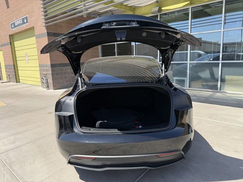 Used 2025 Tesla Model 3 AWD/4WD image 41
