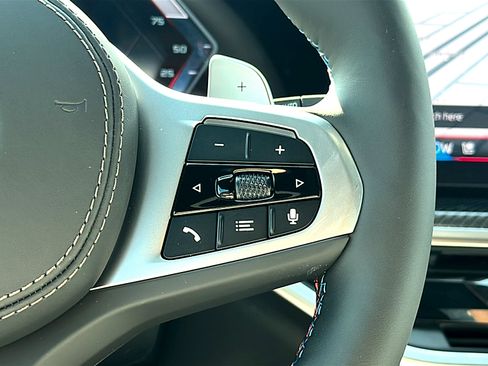 New 2026 BMW X5 M60i AWD/4WD image 18