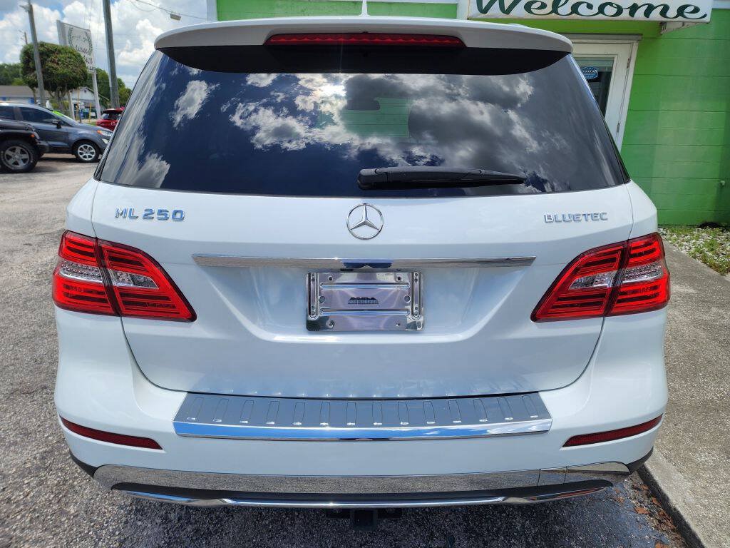 Used 2015 Mercedes-Benz ML 250 BlueTEC 4MATIC image 7