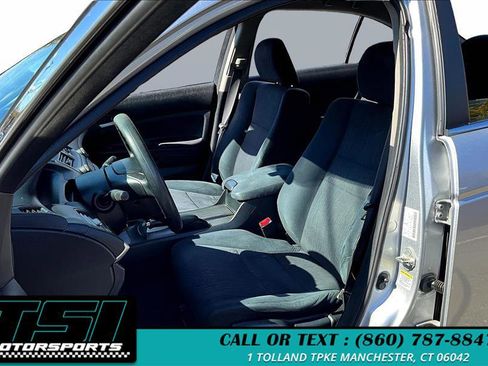 Used 2012 Honda Accord LX image 25