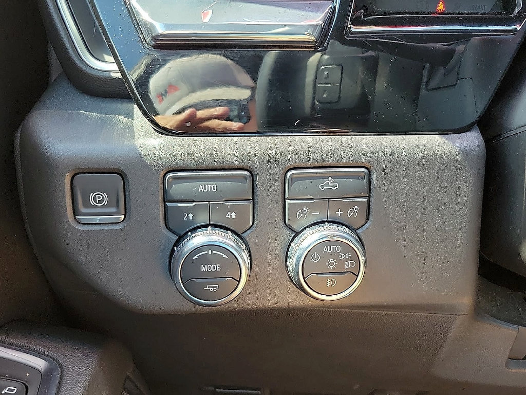 Used 2024 GMC Sierra 1500 Elevation AWD/4WD image 15